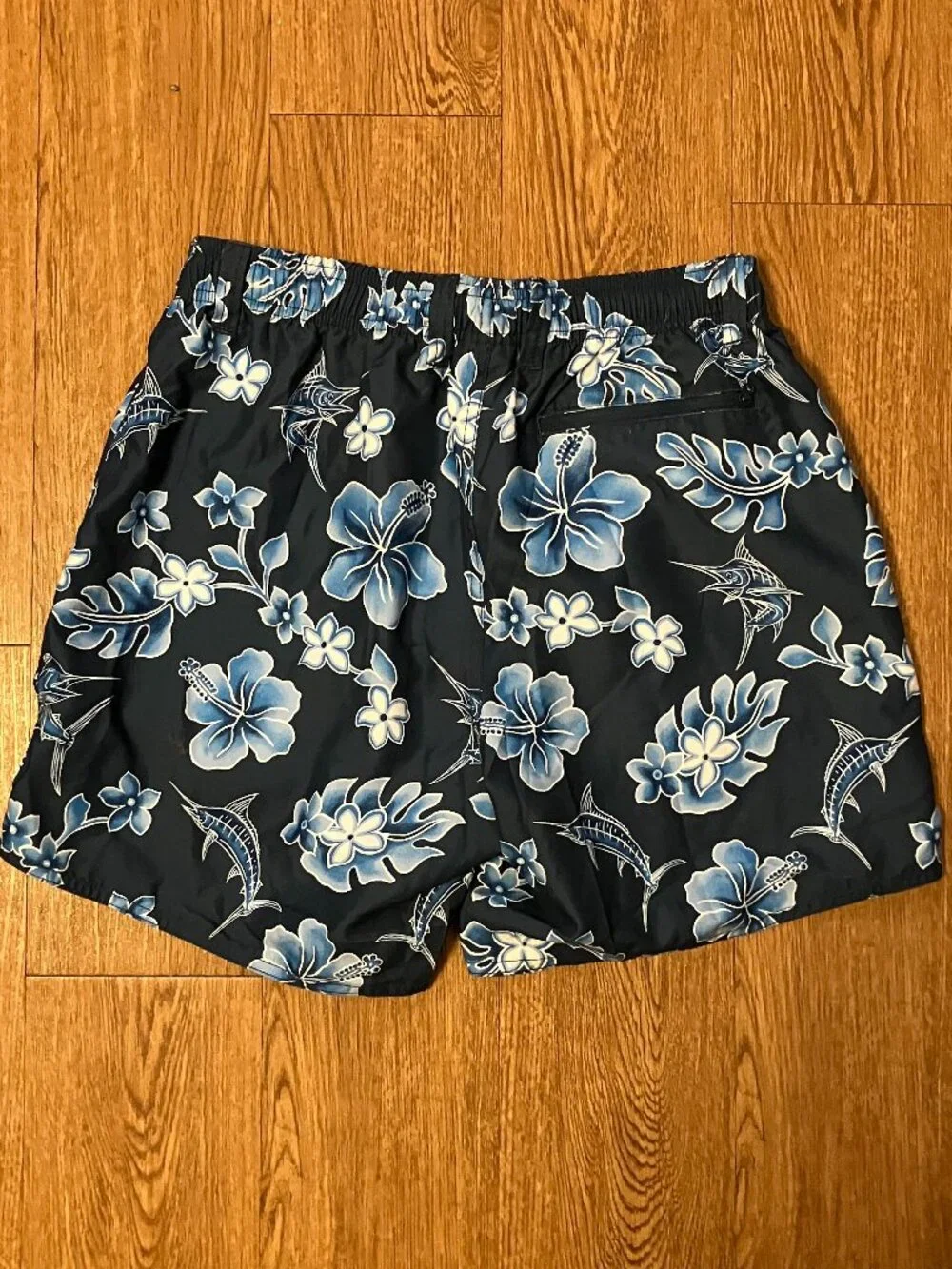 AFTCO Boatbar Volley Swim Shorts Mens Medium Midnight Blue Hibiscus Marlin NWT